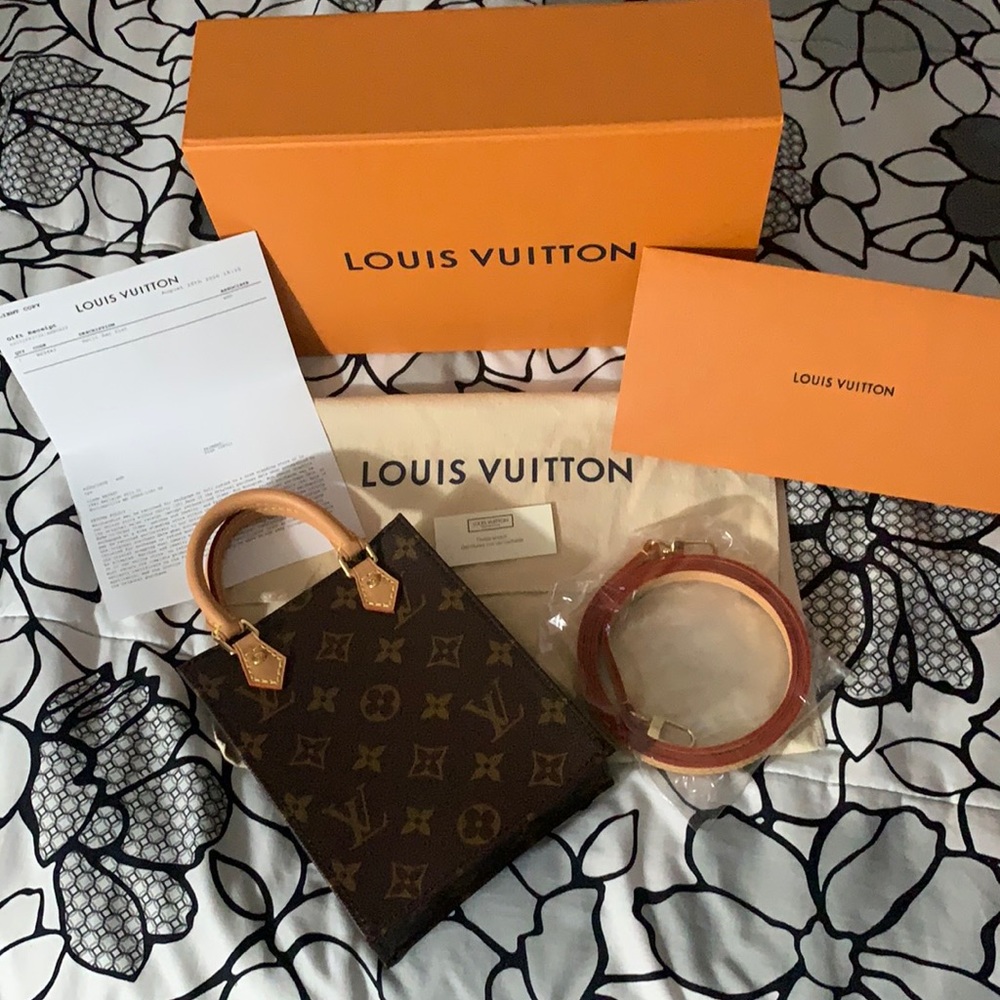 💫New Louis Vuitton monogram Petit Sac Plat - Picture 4 of 12